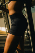 SCULPT SHORT